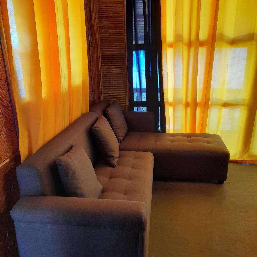New Busuanga Miley Lodging Restobar מראה חיצוני תמונה